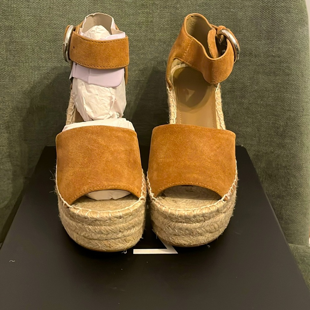 Marc fisher Alida espadrille wedge sandal- tan suede